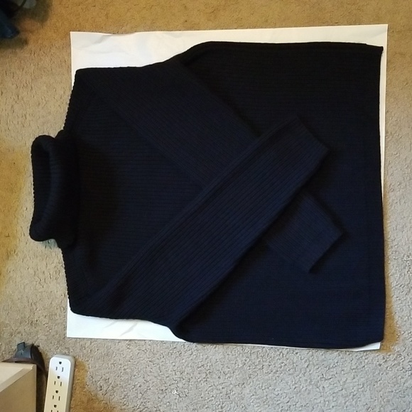 Jenni Kayne Cashmere Turtleneck Sweater Black Size Large/Medium Like New! HP🥳 - Picture 9 of 13